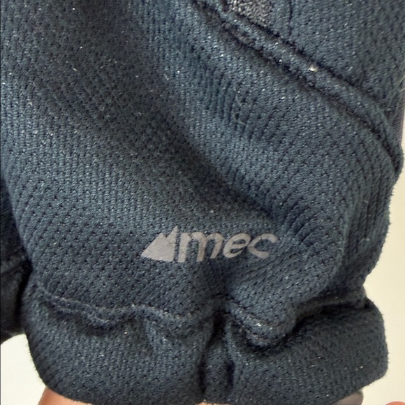 MEC Ladies Black Vintage Sleeveless Jacket Size Large - Picture 5 of 7